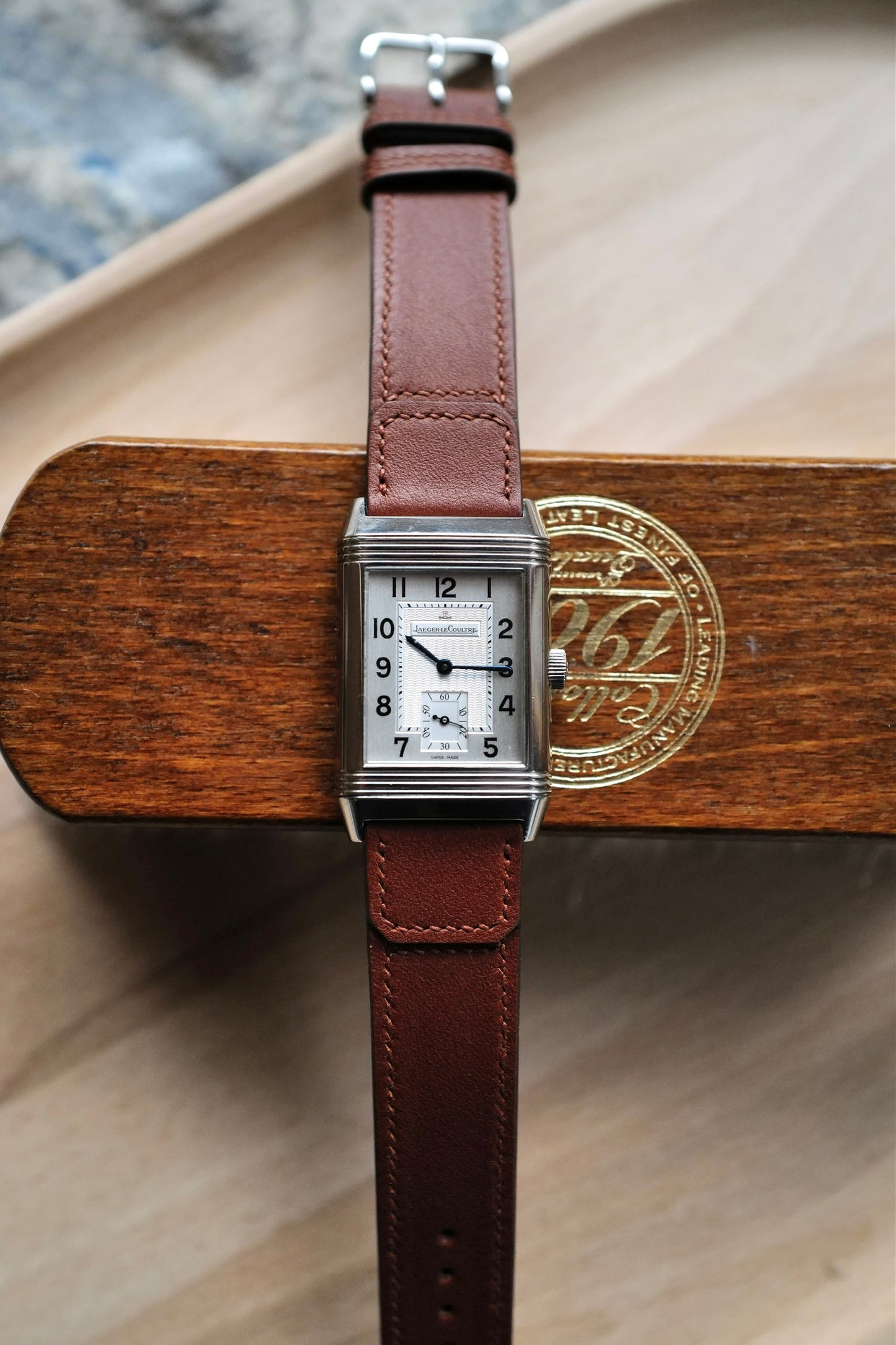 Reverso style strap in fauve baranil leather