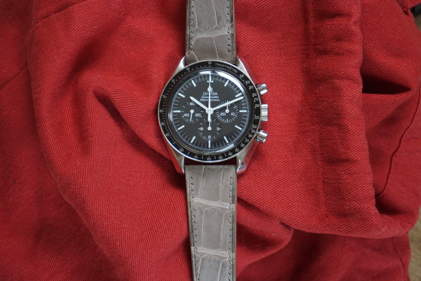 Grey alligator leather watch strap