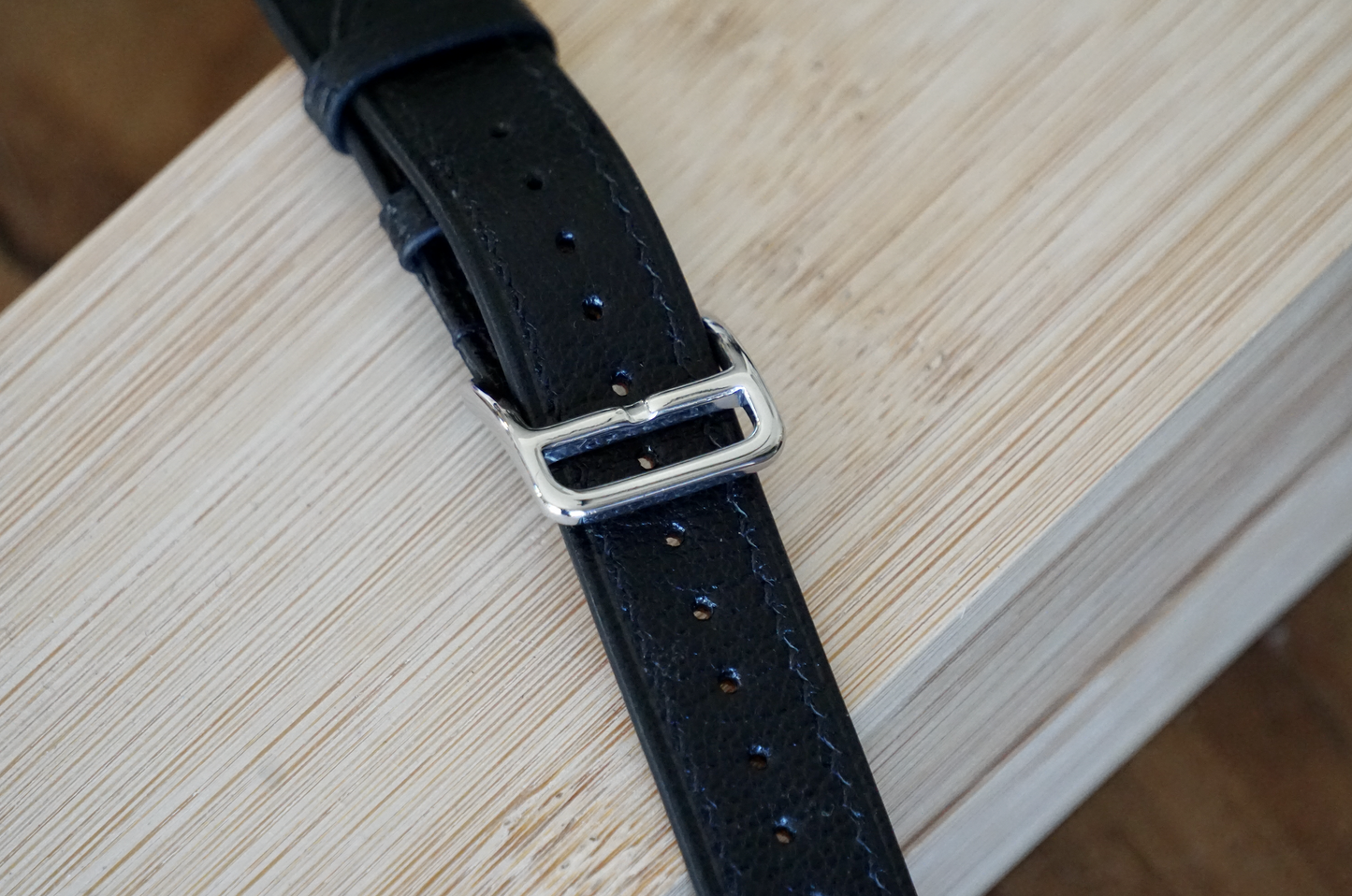 Double looping Chrevre leather watch strap (also for apple watch)