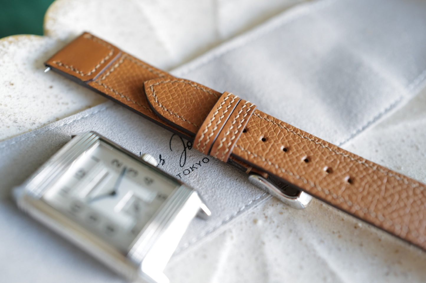 Gold epsom Reverso style strap